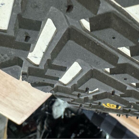 Keen Men's Green Athletic Shoes - Picture 5 of 8